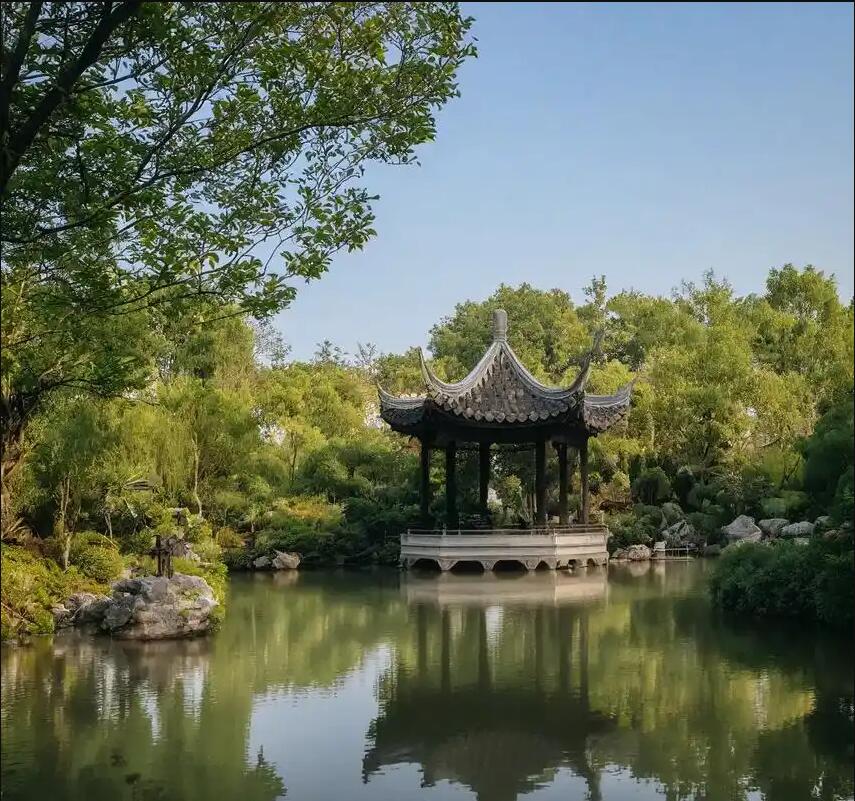 礼县摆布餐饮有限公司